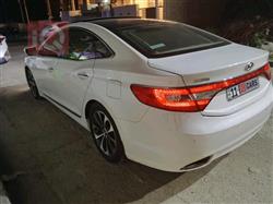 هيونداي أزيرا